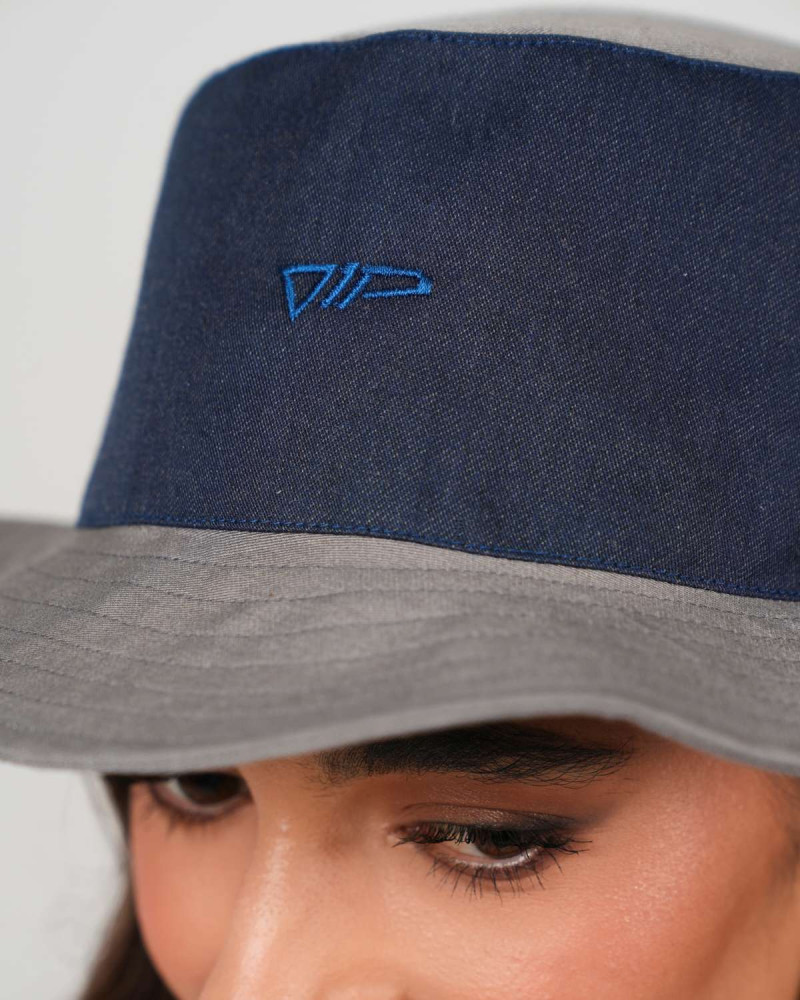 CAPPELLO VIP – Streetstyle con funzione protettiva - Blu marino-verde grigio