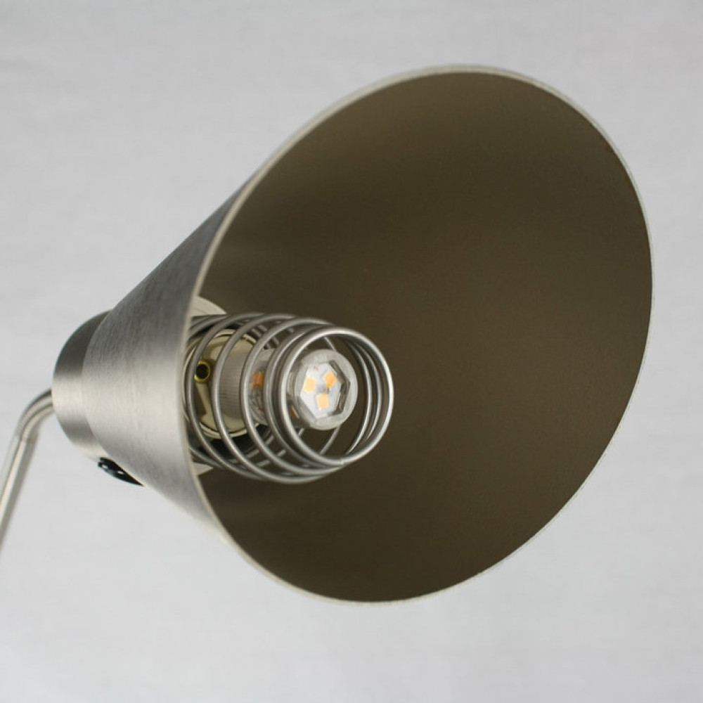 Stehleuchte geschirmt metall mit CH-Stecker