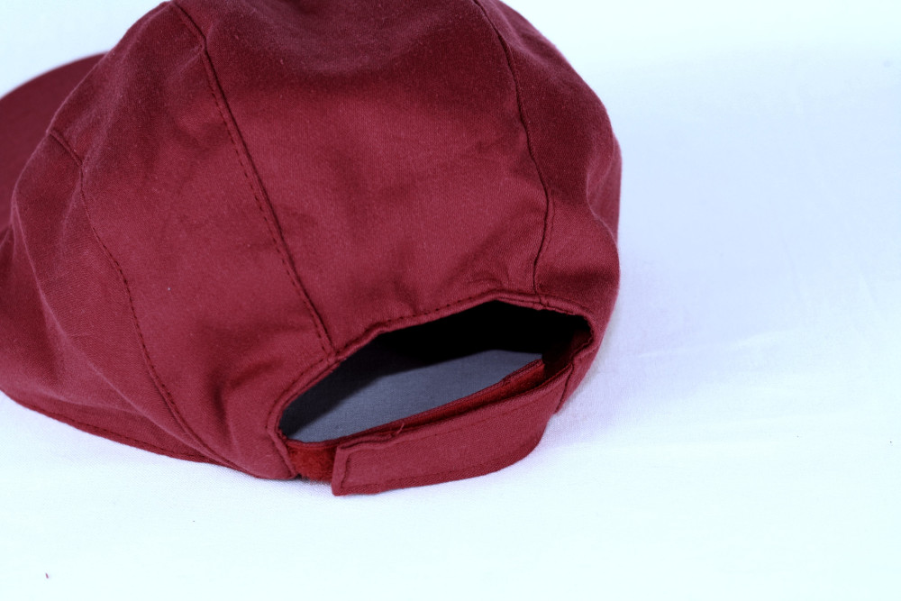 Casquette à visière en coton organique doublée de Swiss Shield Ultima en 4 couleurs 32dB à 3.5GHz
